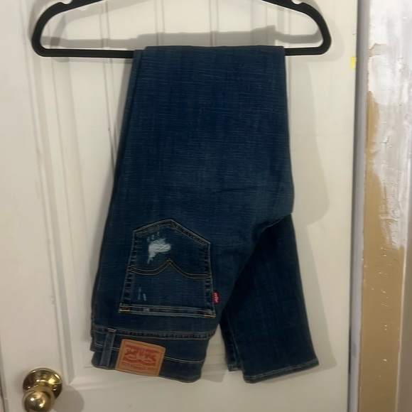 Levi’s 721 Skinny Jeans - Picture 3 of 6